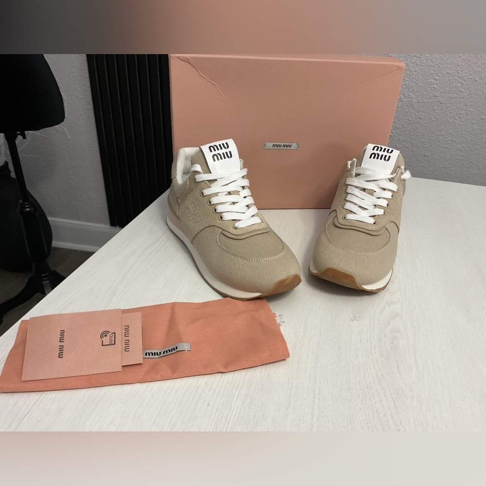 Miu Miu Sneakers - Picture 12 of 12